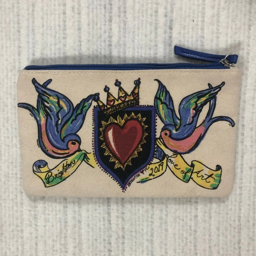 Brighton Love of Art‎ 2019 Canvas Pouch Tattoo Heart Swallows Makeup Bag Cream
